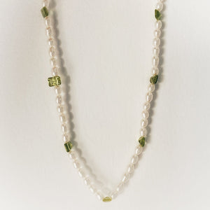 Baby pearls Peridot Necklace